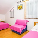 Pava Apartamento Omiš