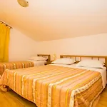 Pava Apartamento Omiš