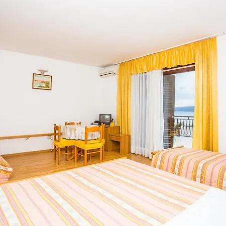 Pava Appartement Omiš