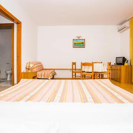 Pava Appartement Omiš
